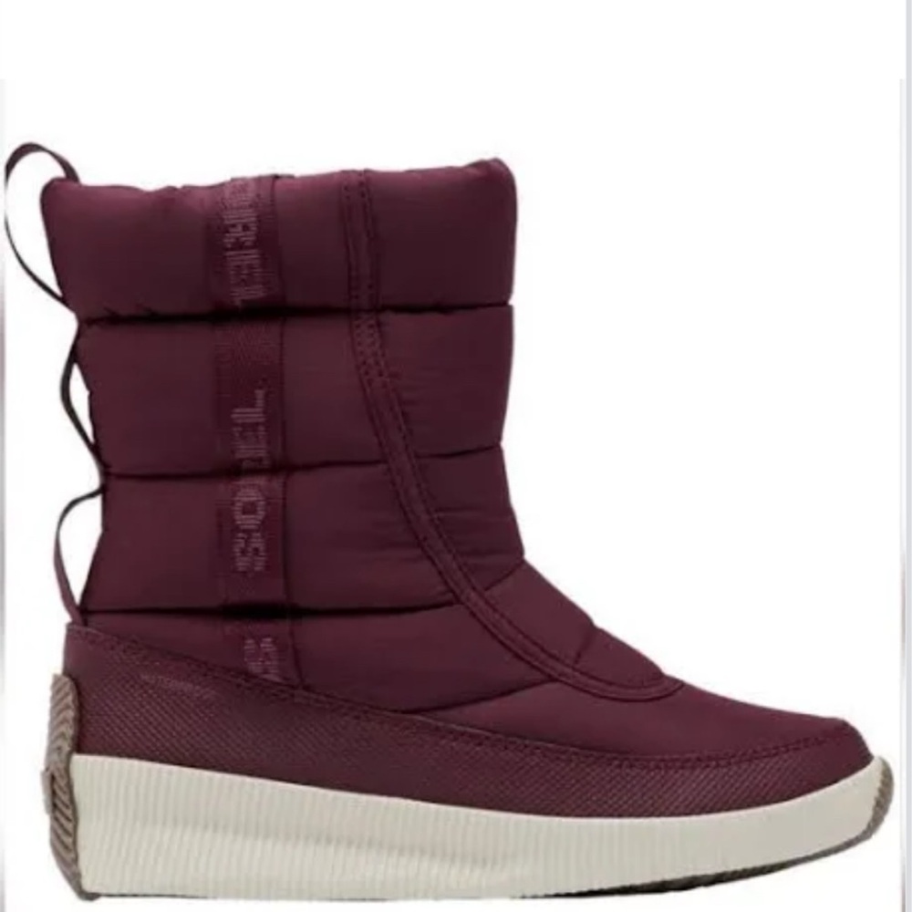 SOREL - OUT AND ABOUT PUFFY Burgundy Quilted Winter Boots